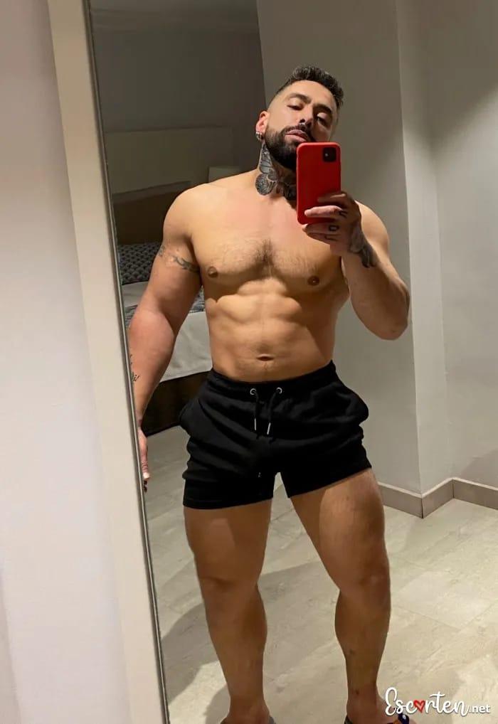 Chico busca chica en Barcelona: 