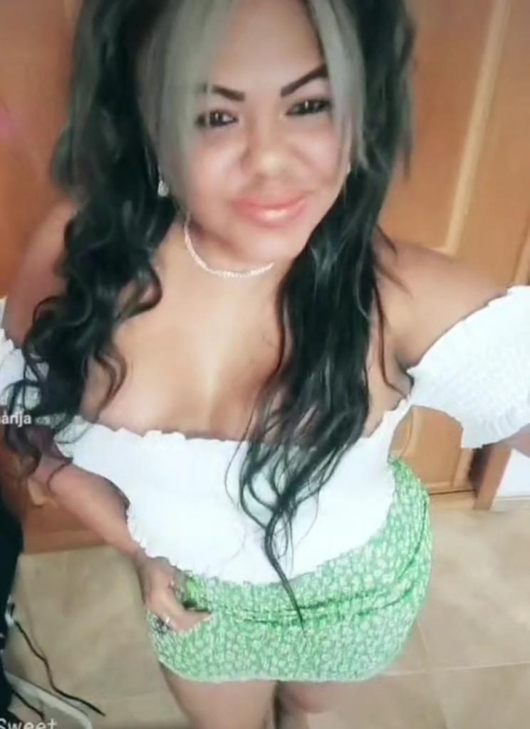 623131919: Chica busca chico en Sevilla