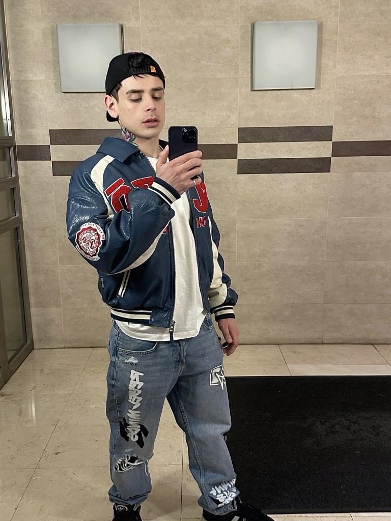 Chico busca chica en Murcia: 