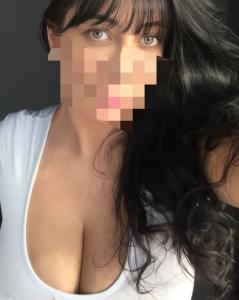 614792839: Chica busca chico en Lérida