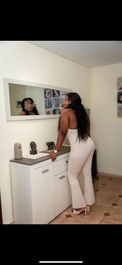 Chica busca chico en Zaragoza: 