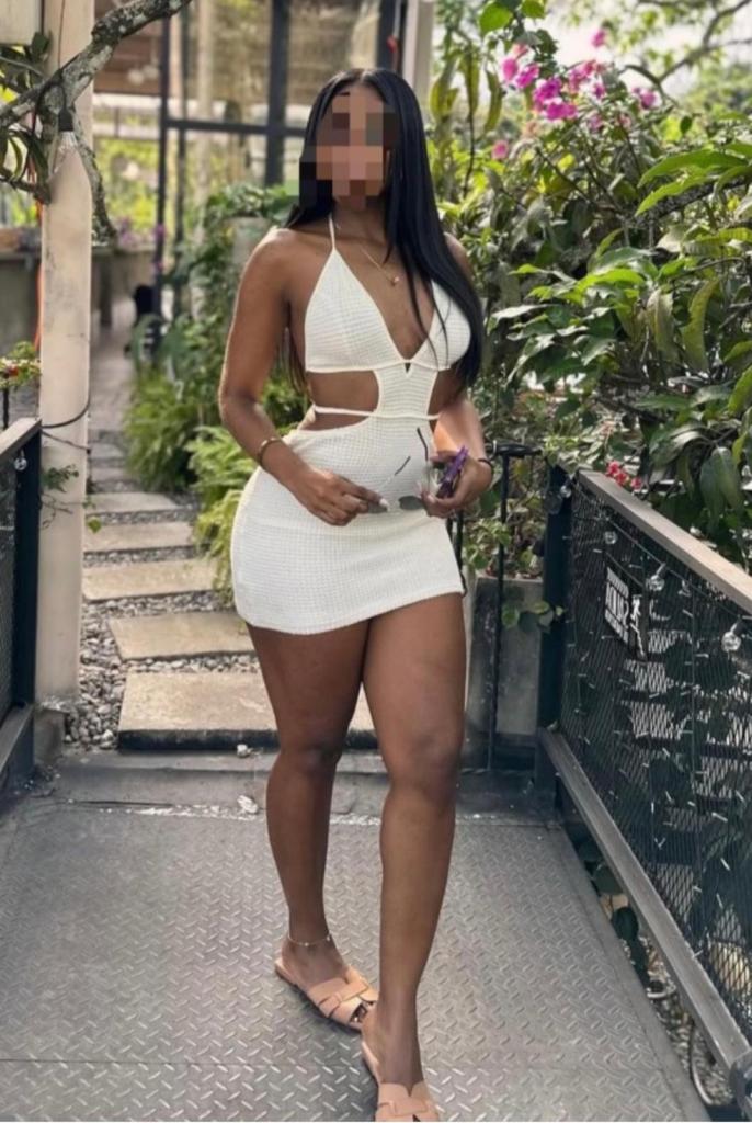 742032725: Chica busca chico en Cuenca