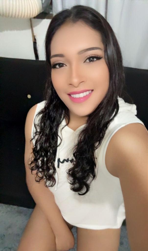 611772092: Chica busca chico en Zaragoza