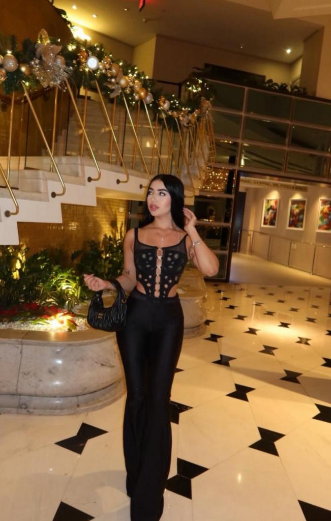 610156674: Chica busca chico en Granada