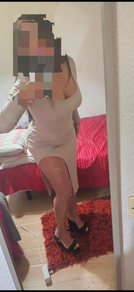 742084213: Chica busca chico en Cáceres