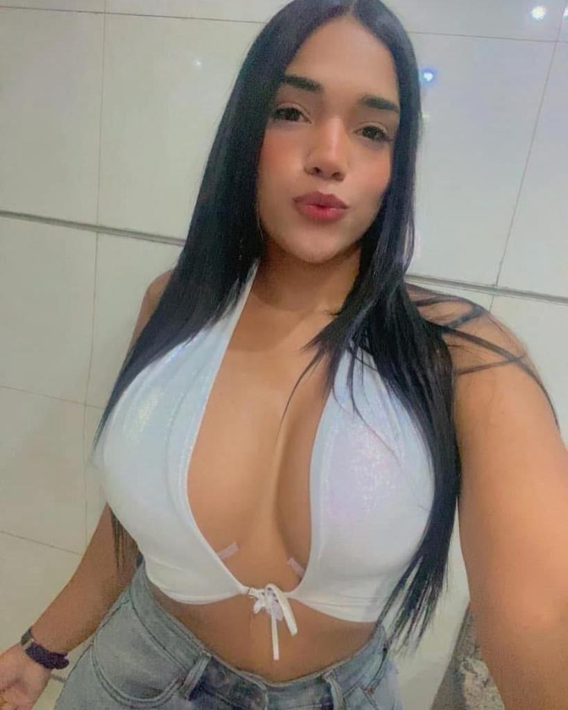 Chica busca chico en Zaragoza: Chica busca chico