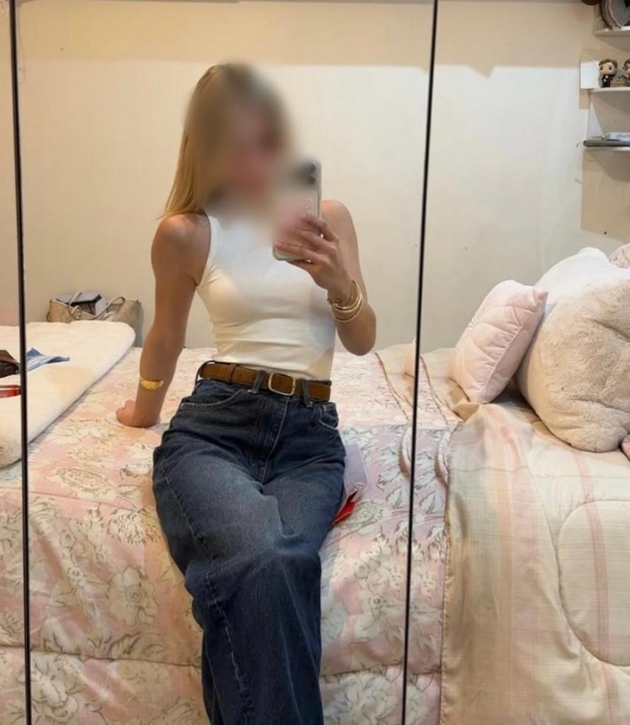 Chica busca chico en Granada: 