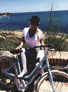 616217447: Chica busca chico en Navarra