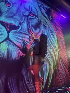 603347147: Chica busca chico en Barcelona