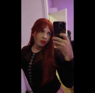 631994095: Travesti en León
