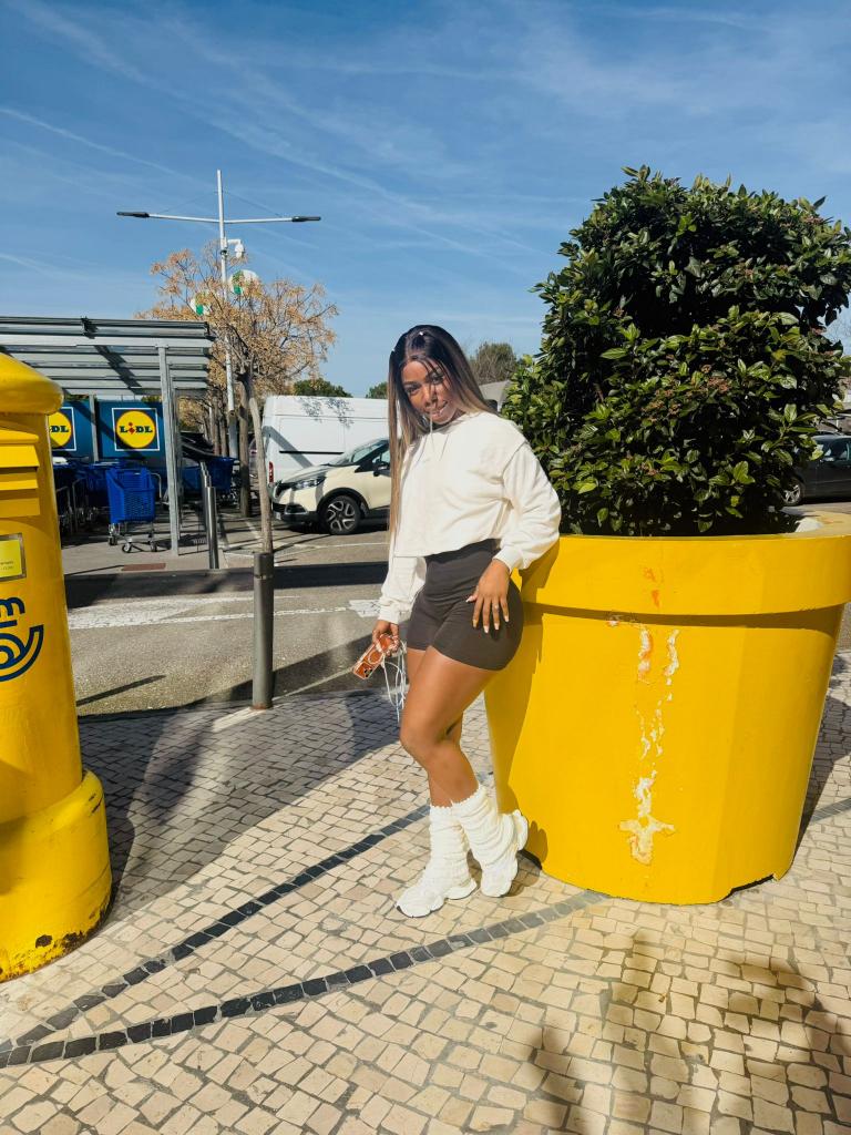 Chica busca chico en Toledo: Chica busca chico