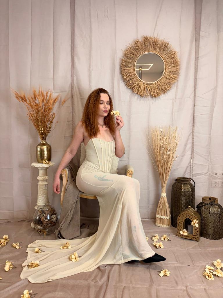 672471672: Chica busca chico en Málaga