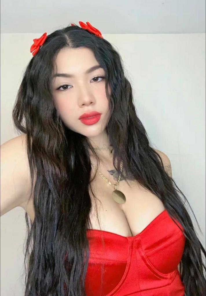 662235768: Chica busca chico en Málaga