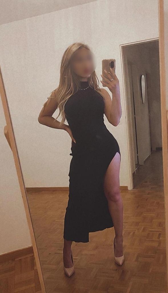 Chica busca chico en Cádiz: 