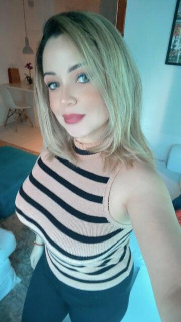 613796579: Chica busca chico en Málaga