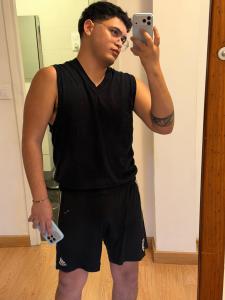 695091078: Chico busca chica en León