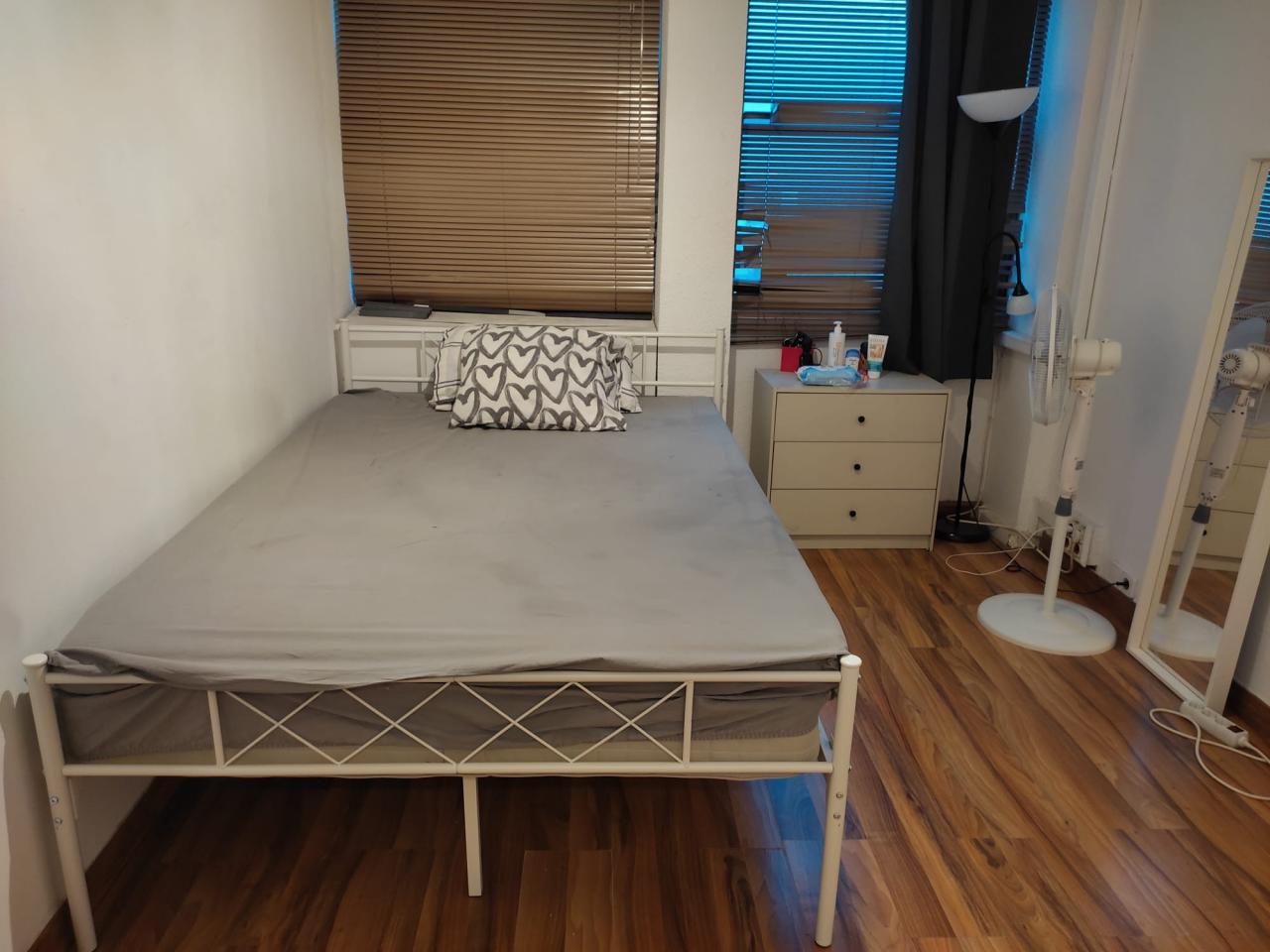 722494454:  en Madrid