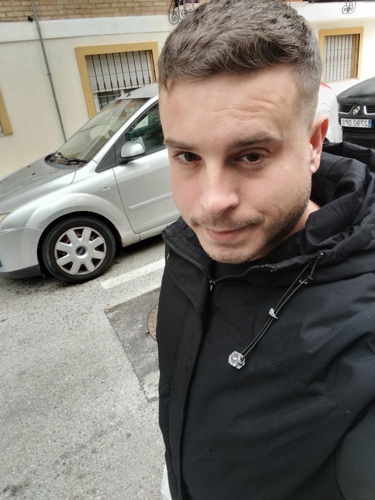 Chico busca chica en Murcia: 