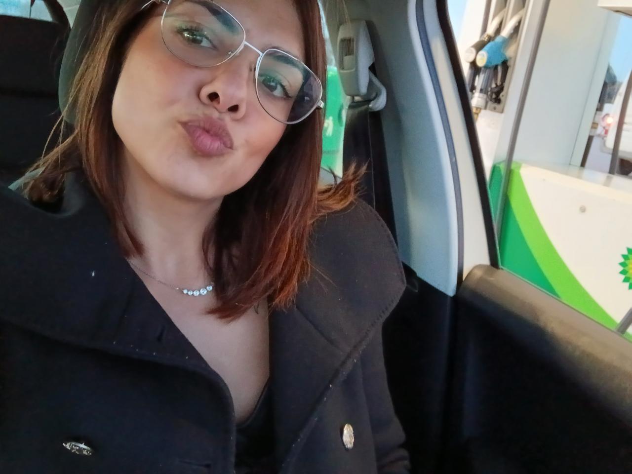 Chica busca chico en Cádiz: 