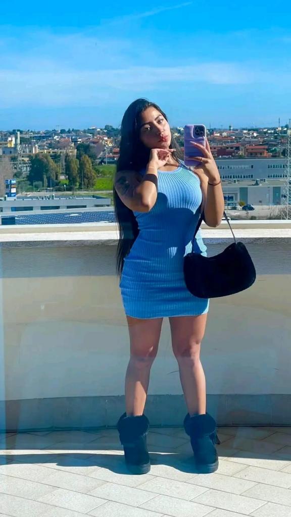 Chica busca chico en Murcia: 