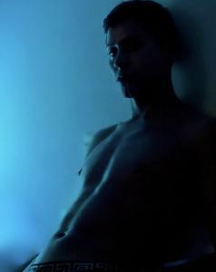 607946806: Chico busca chica en Ibiza