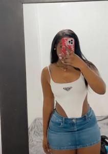 672888639: Chica busca chico en Almería