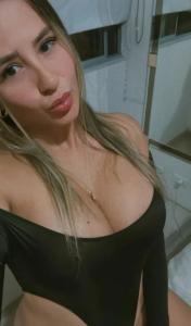 613964719: Chica busca chico en Madrid