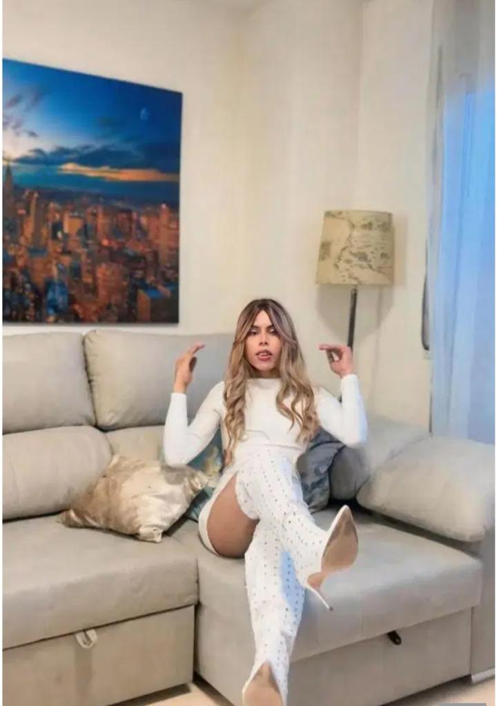 672240696: Travesti en Asturias