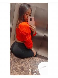 614767058: Chica busca chico en Málaga