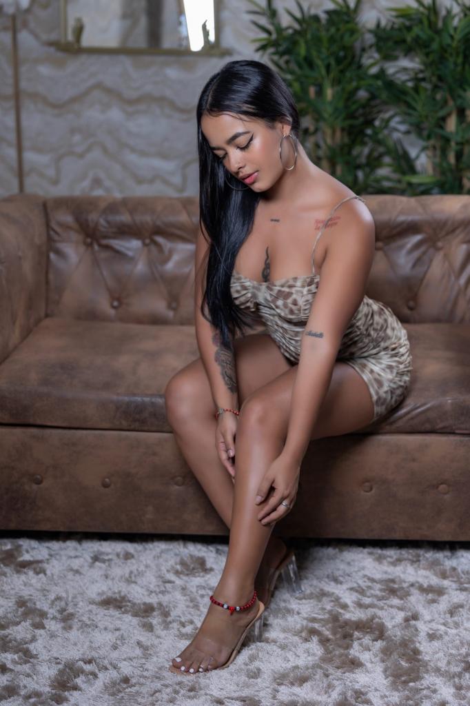 Chica busca chico en Tarragona: Chica busca chico