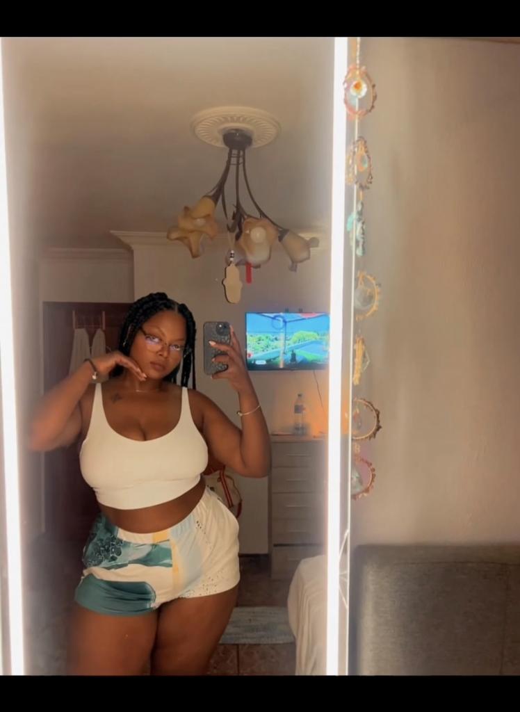 Chica busca chico en La Rioja: 