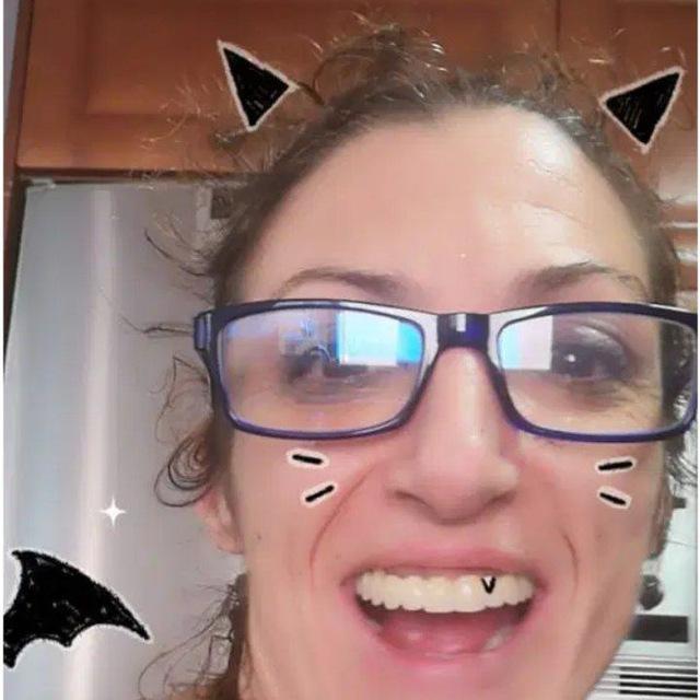 672540704: Chica busca chico en Valencia