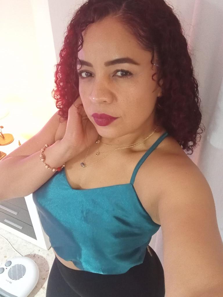 634040980: Chica busca chico en Cádiz