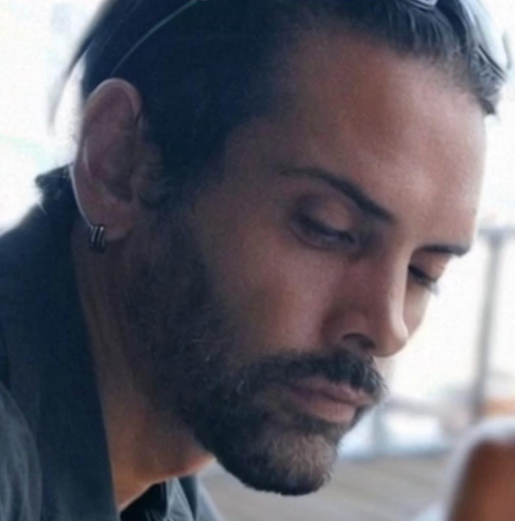 Chico busca chica en Valencia: 