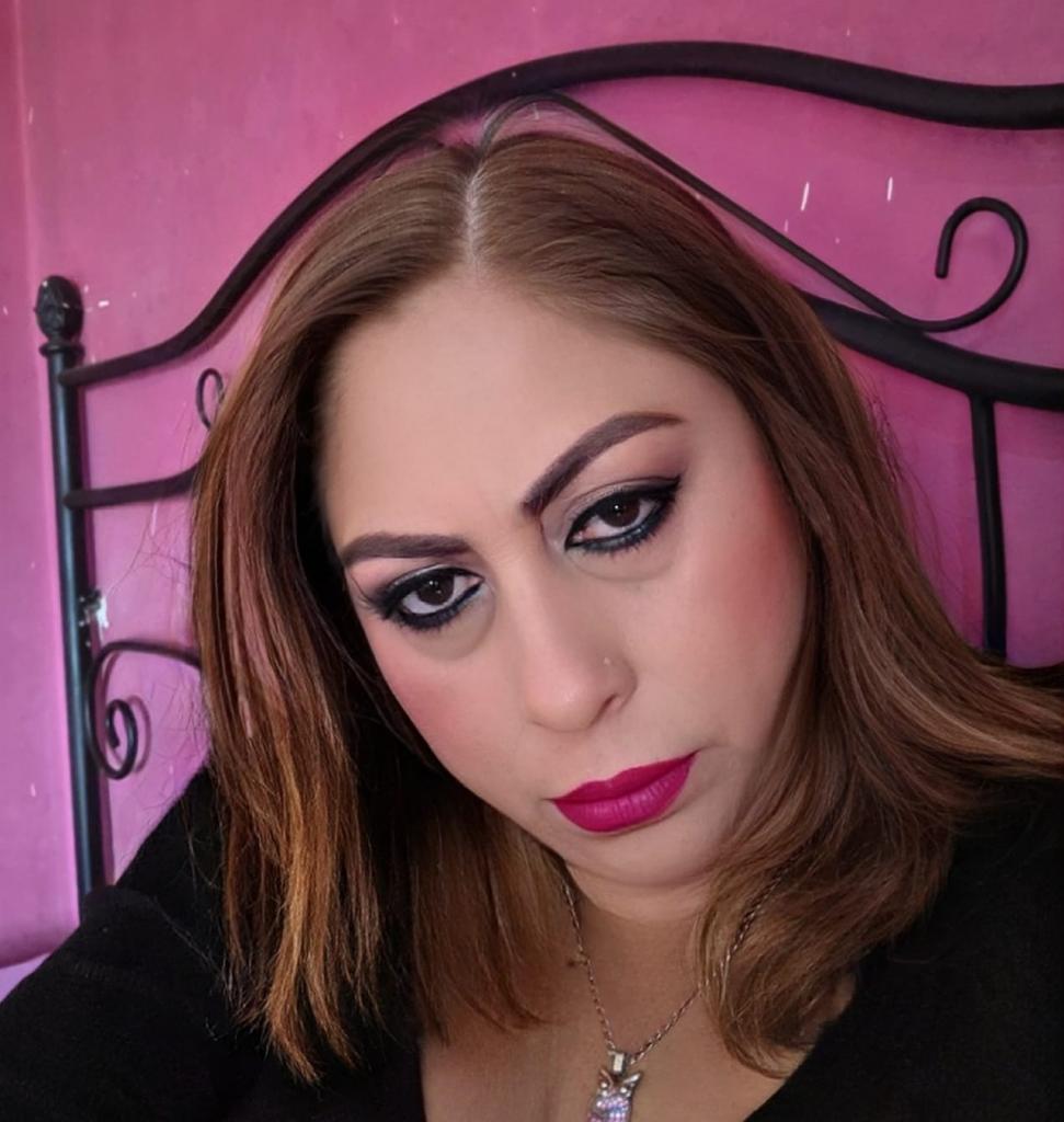 Chica busca chico en Cuenca: 