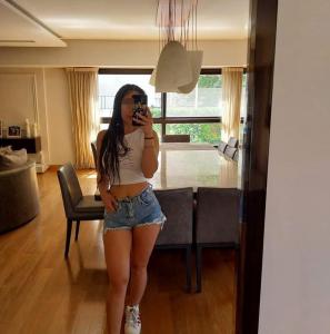 604221017: Chica busca chico en Lugo