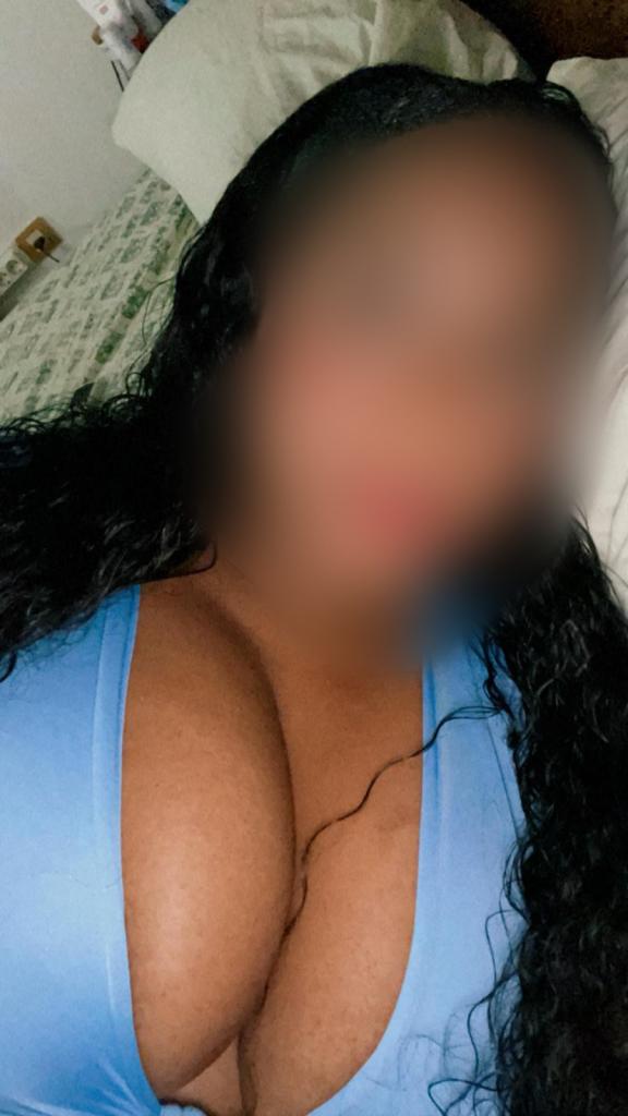 Chica busca chico en Tenerife: 