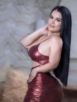 631086796: Chica busca chico en Barcelona