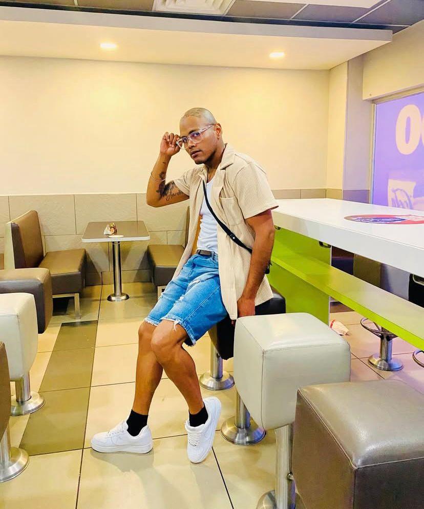 Chico busca chica en Barcelona: 