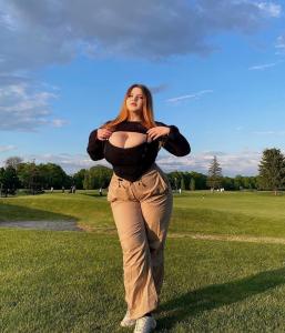 627072347: Chica busca chico en La Coruña