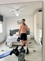 681971052: Chico busca chica en Alicante