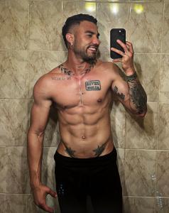 Chico busca chica en Cádiz: 