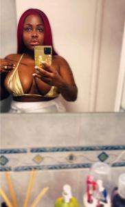 614396468: Chica busca chico en Zaragoza