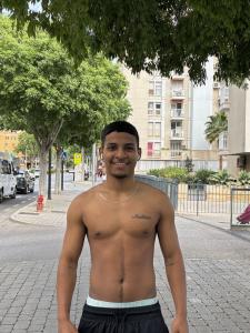 Chico busca chica en Mallorca: 