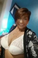 697740264: Chica busca chico en Navarra