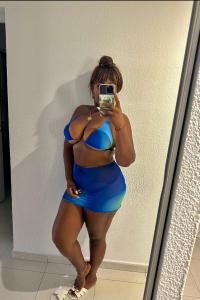 613994970: Chica busca chico en Tenerife