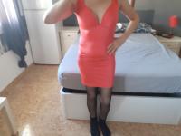 606892435: Chica busca chico en Barcelona