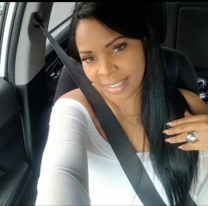 Chica busca chico en La Coruña: Chica busca chico