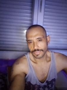 611845976: Chico busca chica en Asturias