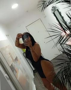 Chica busca chico en Barcelona: 